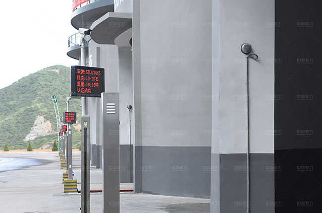 ʯ�ӏS�Ԅ�(d��ng)�b܇(ch��)ϵ�y(t��ng)