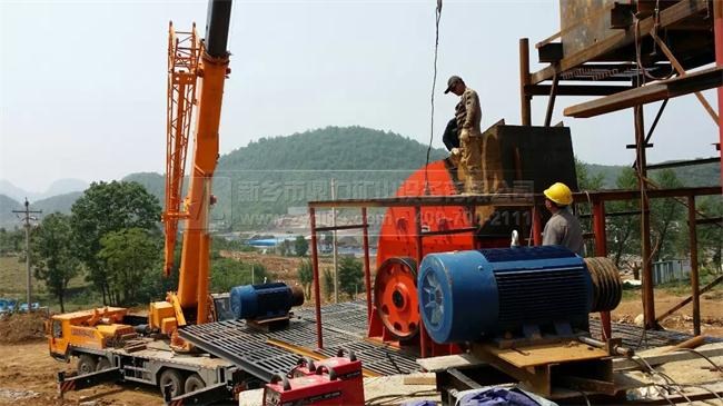 ���O�е�ʯ�����a��