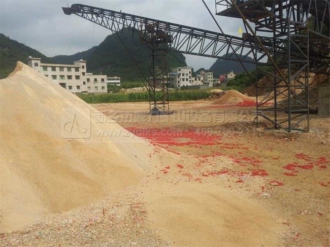 ����ʯ��ɰ���a��