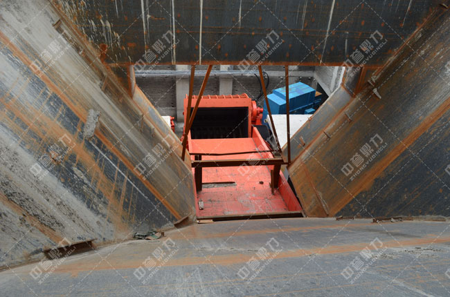 �ӱ���ɳ�r�a(ch��n)3000��ʯ�����a(ch��n)���^���M(j��n)�Ͽ�