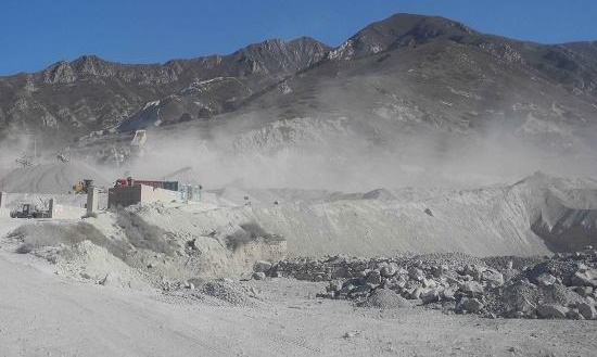 �����Ⱦ���ص�ɰʯ�S