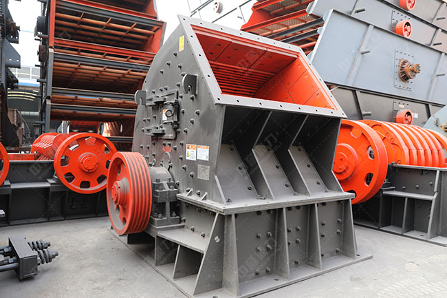 1615���N��