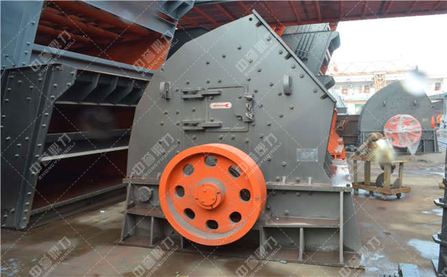 �r(sh��)�a(ch��n)200���Nʽ��ʯ�C(j��)